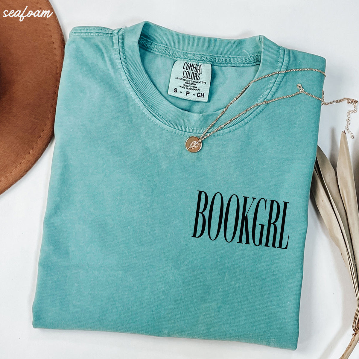 Bookgrl Graphic Tee